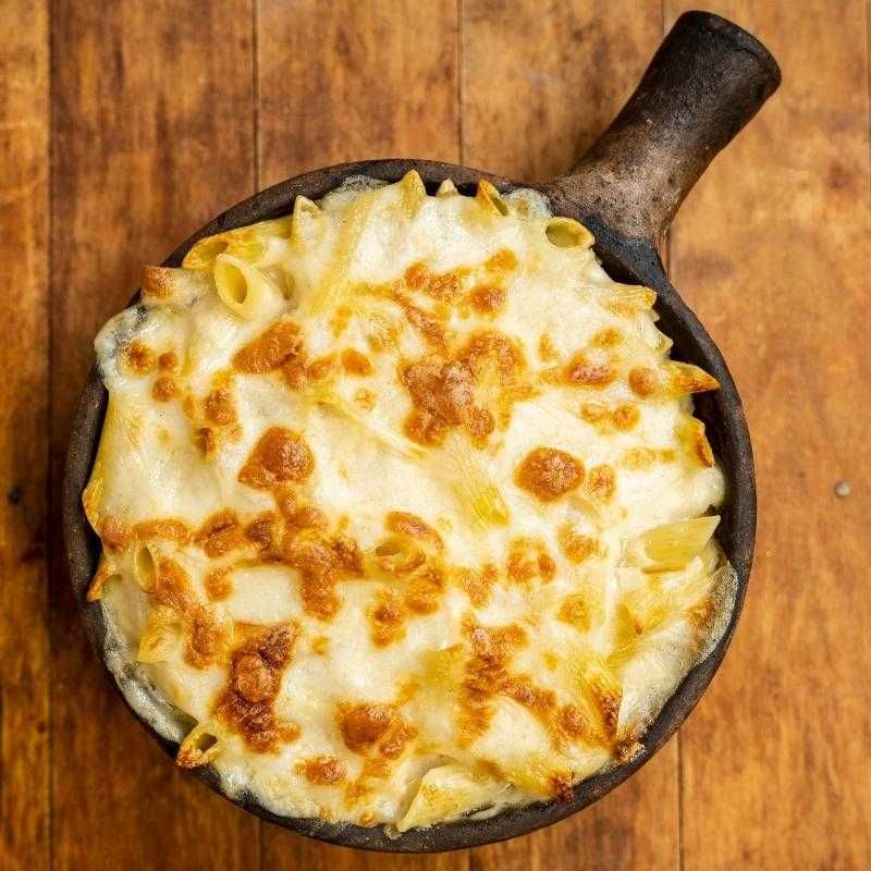 Bachamel Pasta