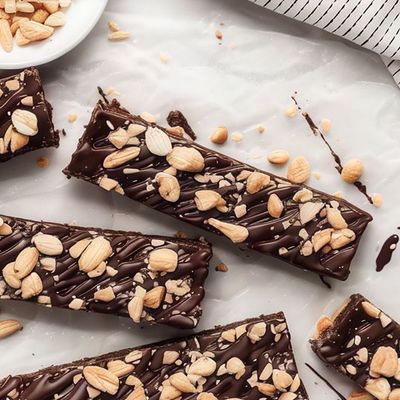 DRK Cho. Nut Bar