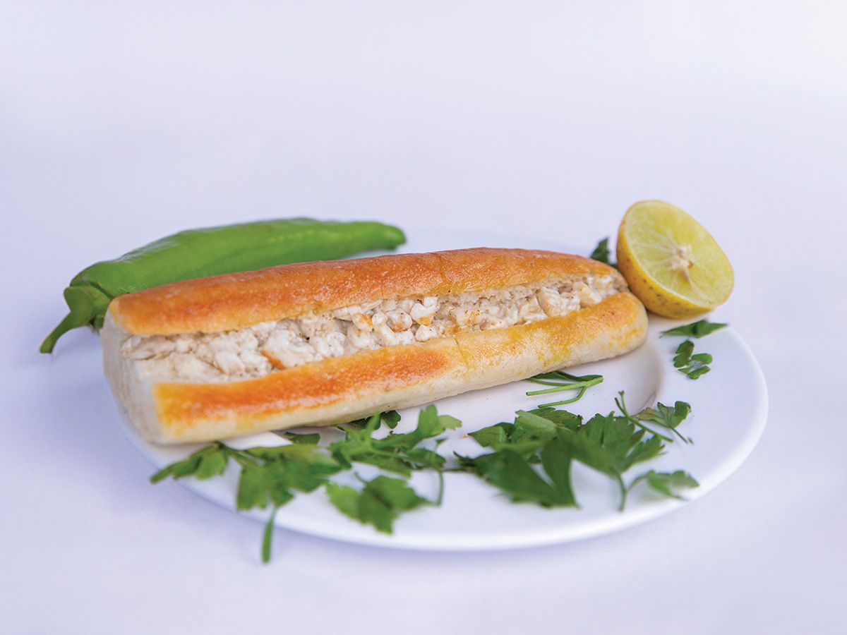 Mokh With Oil And Lemon Sandwich