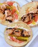 Shish Tawook Saroukh