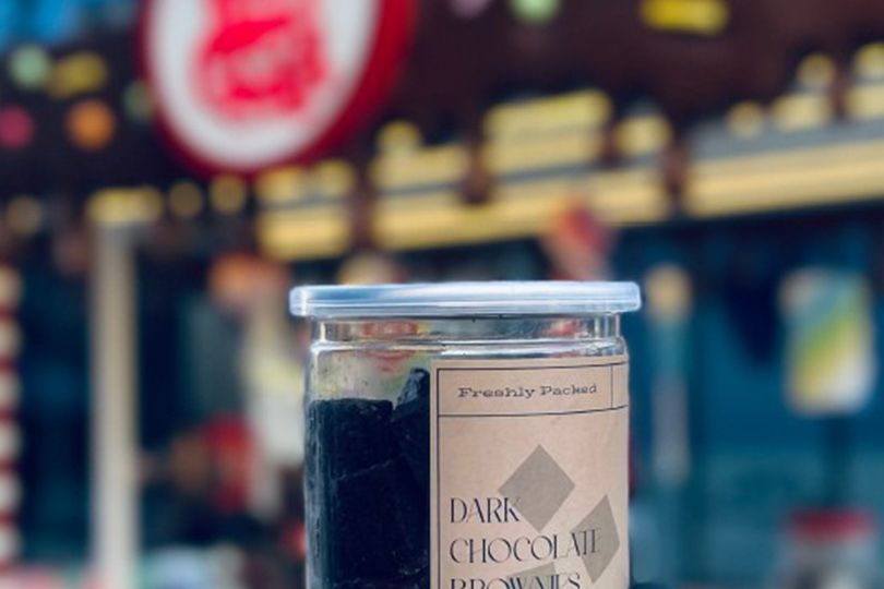 Dark Chocolate Brownies Can