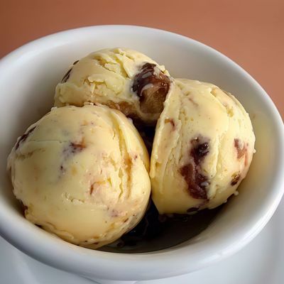 Date Pieces Ice Cream