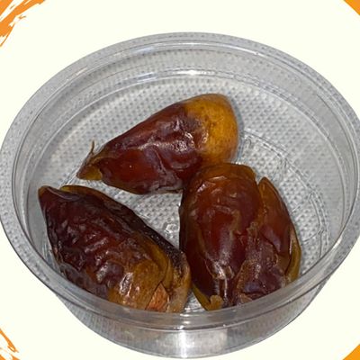 Dates & Almond