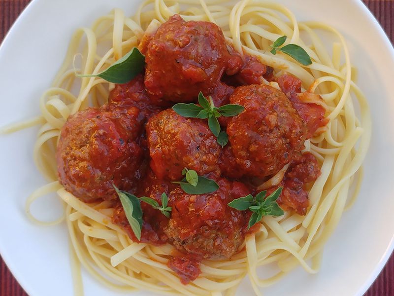 meatballs red sauce Pasta