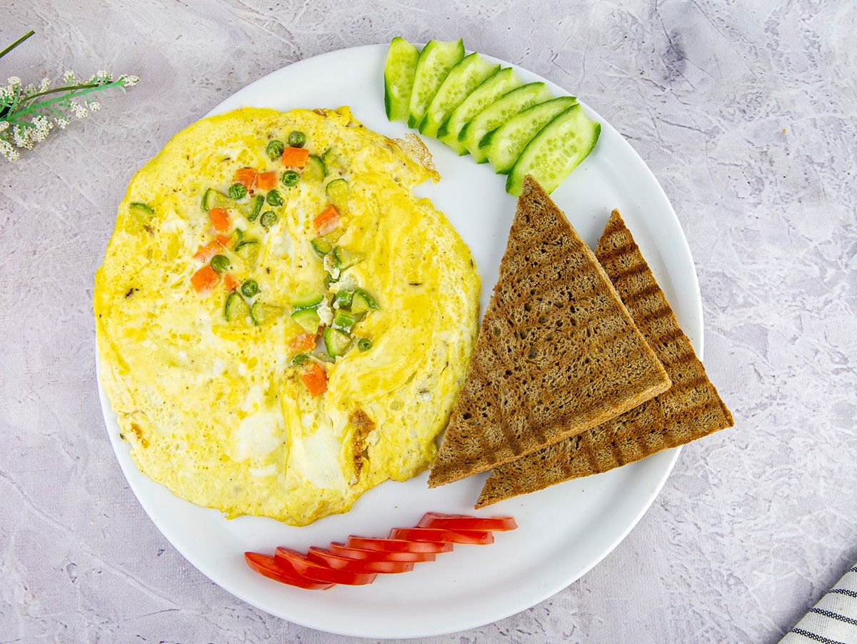 veggie stir fry omelette