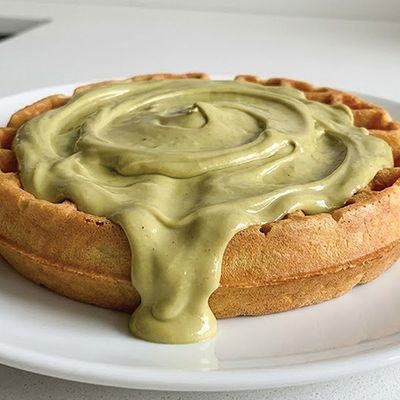 وافل فستق مزدوج