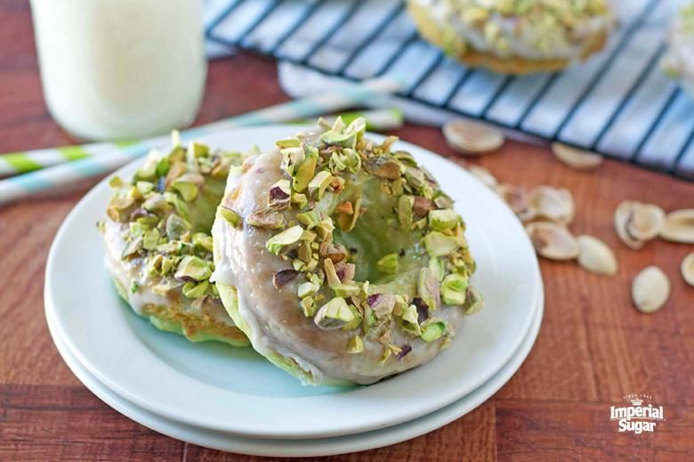 Pistachio Donut