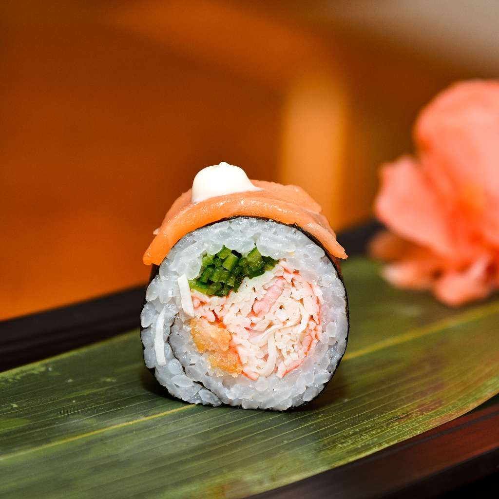 Fresh Dynamite Crab Roll