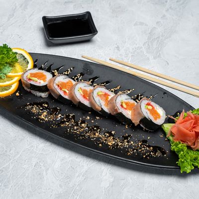Dynamite X Roll Tempura Crab