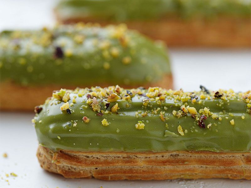Pistachio Eclair
