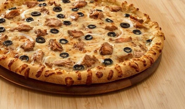 Tuna Pizza