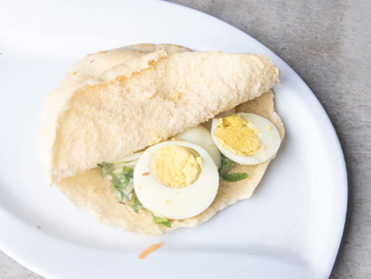 Egg sandwich with luncheon