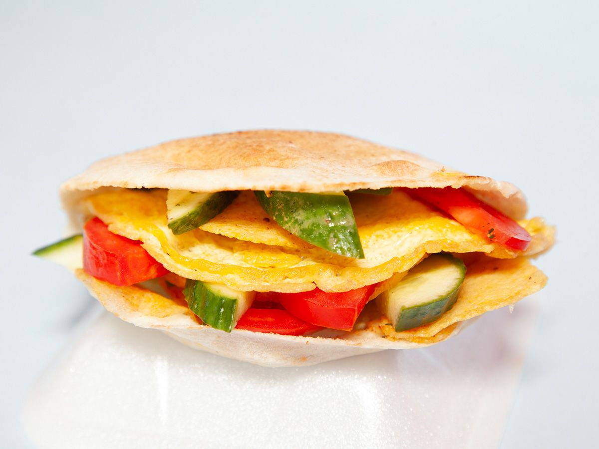 Omelette With Cheddar Cheese Sandwich