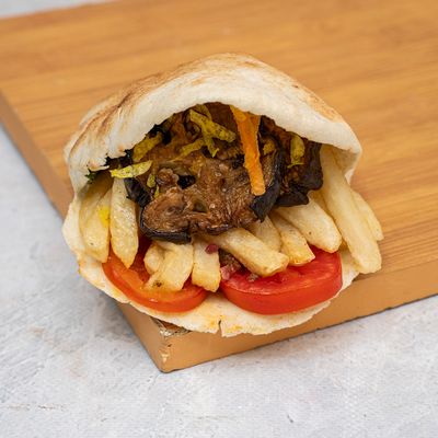 ساندويتش بطاطس وباذنجان