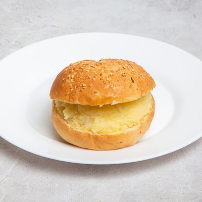 Puree potatoes butter bun or french Sandwich