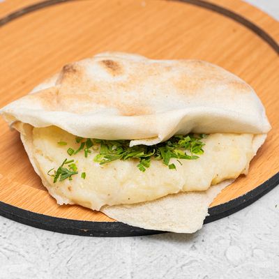 potatoes puree Butter and mix cheese shami or Baladii Sandwich