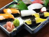 Electric Ura Maki Roll