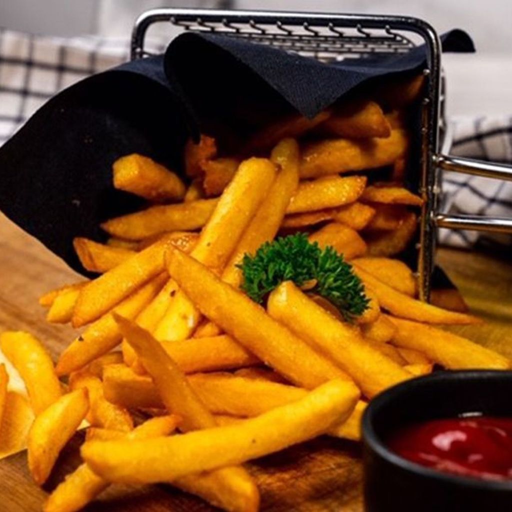 Burgerville delivery service in UAE Talabat