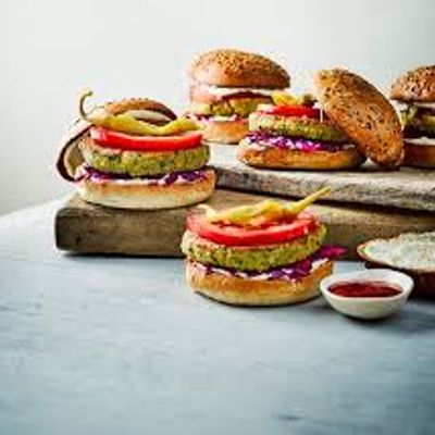 Falafel Burger Salami