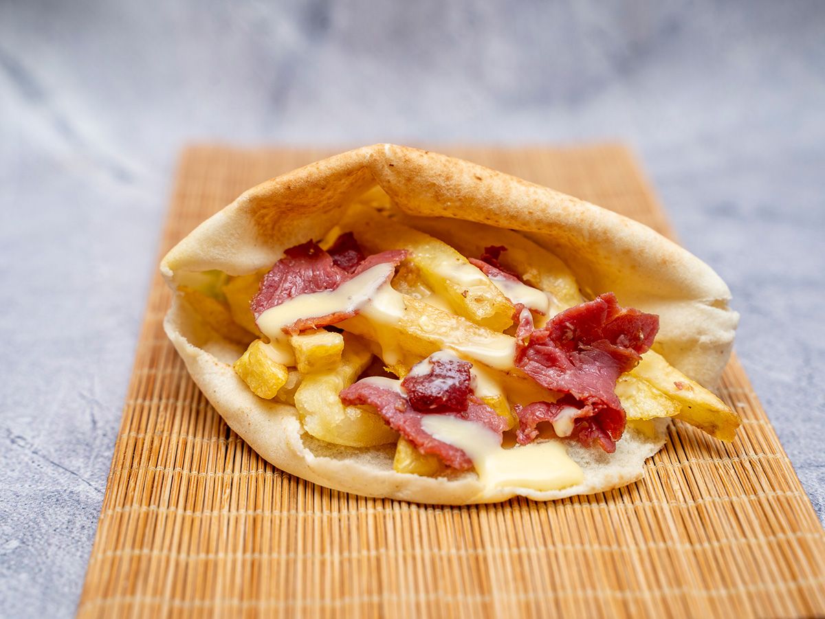 Cheddar Pastrami Fries Roll
