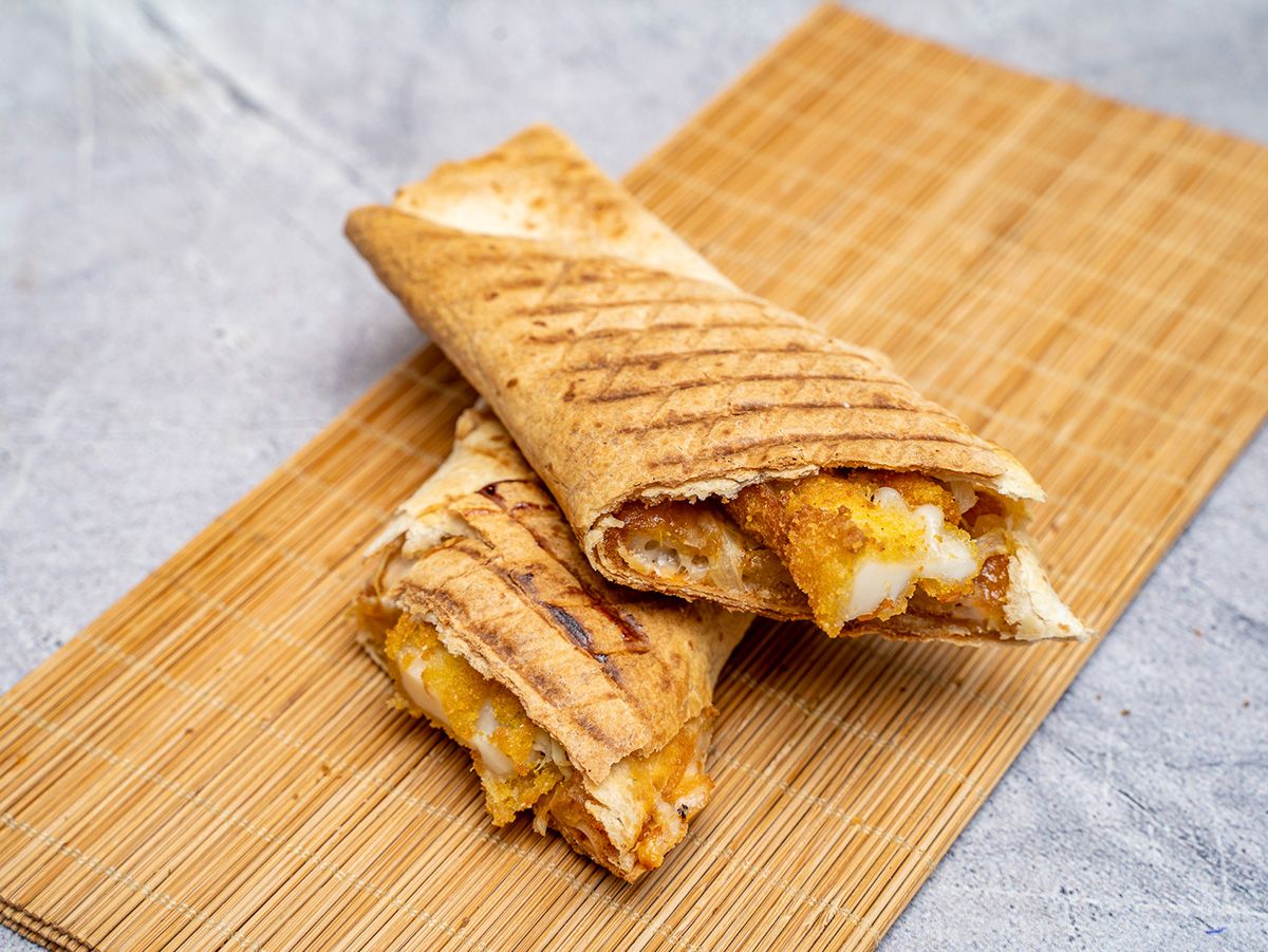Mozzarella Sticks Fries Roll