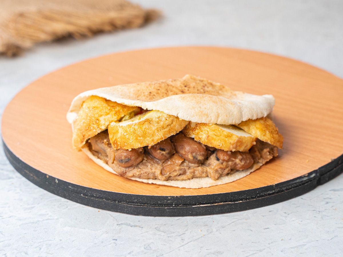 Medahrag Ghee Foul Sandwich