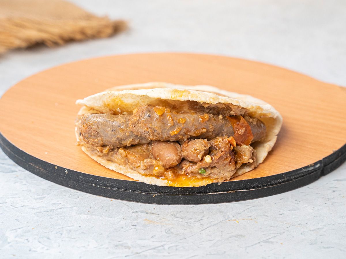 Foul Sandwich with Sausage
