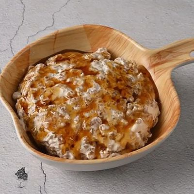 Fatteh Masoub with Cream and Honey