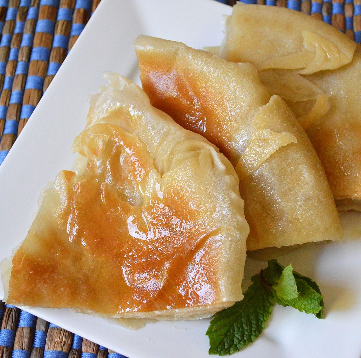 Feteer Meshaltet Caramel