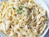 Fettuccine Alfredo Pasta