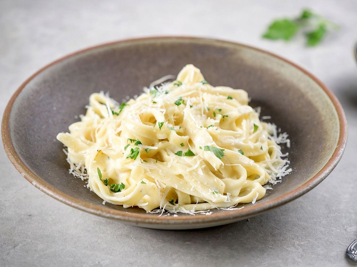 Fettuccine Alfredo