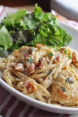 Fettuccine Chicken With Sauce Rose Pasta