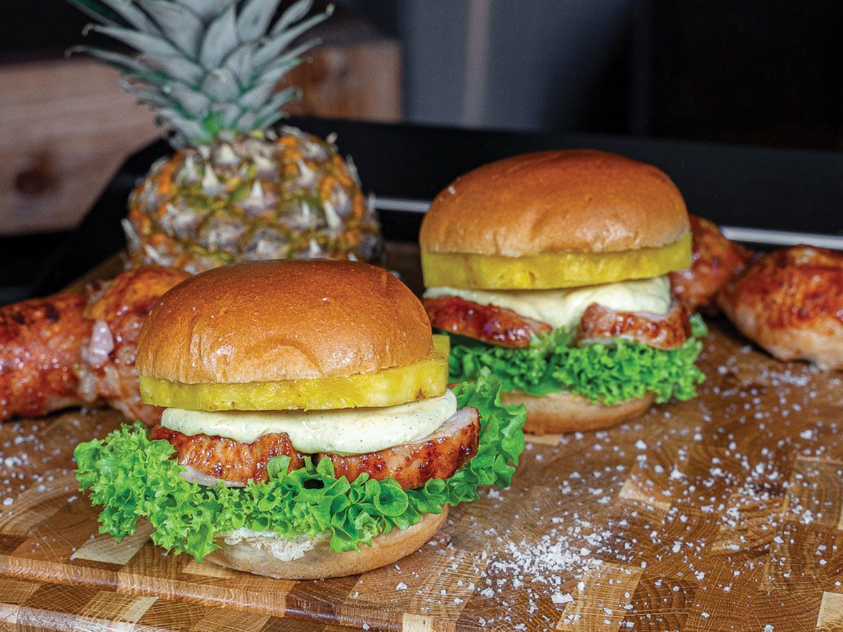 Fino burger sandwich
