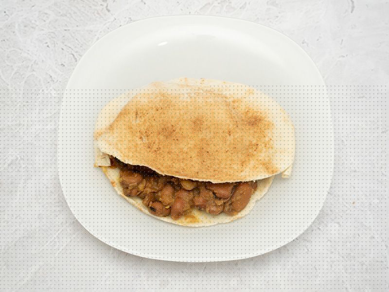 Foul With Olive Oil Sandwich