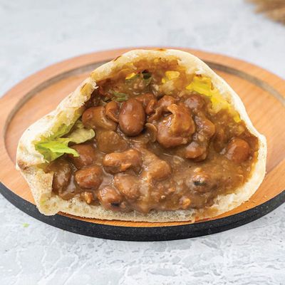 Spicy oil fava beans