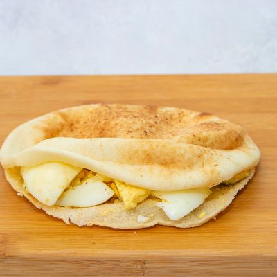 Boiled egg sandwich