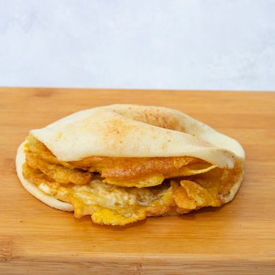 Plain omelette egg sandwich