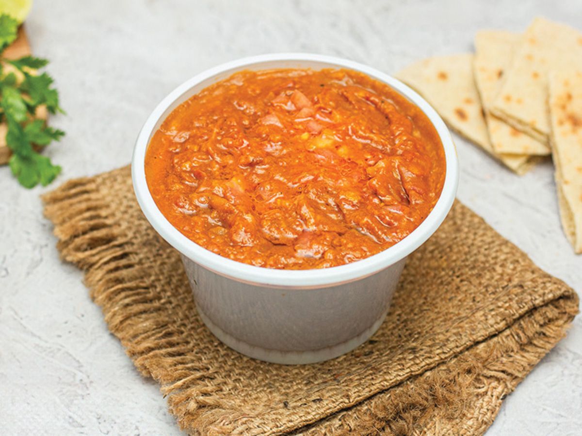 Foul can with sauce