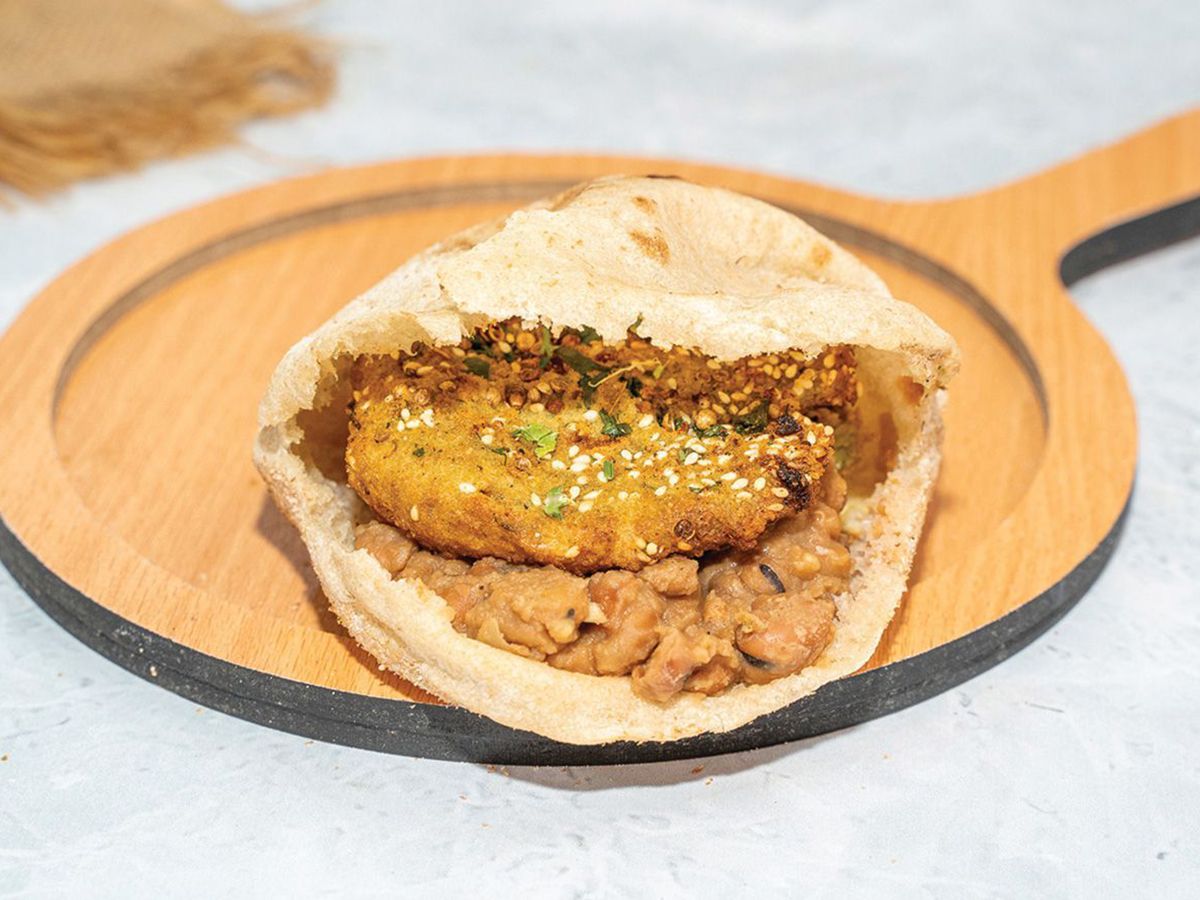 Foul and Ta'ameya Sandwich