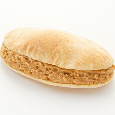 Foul with pepper sandwich