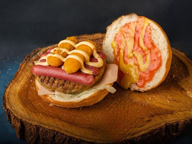 Frankfurt Burger Sandwich