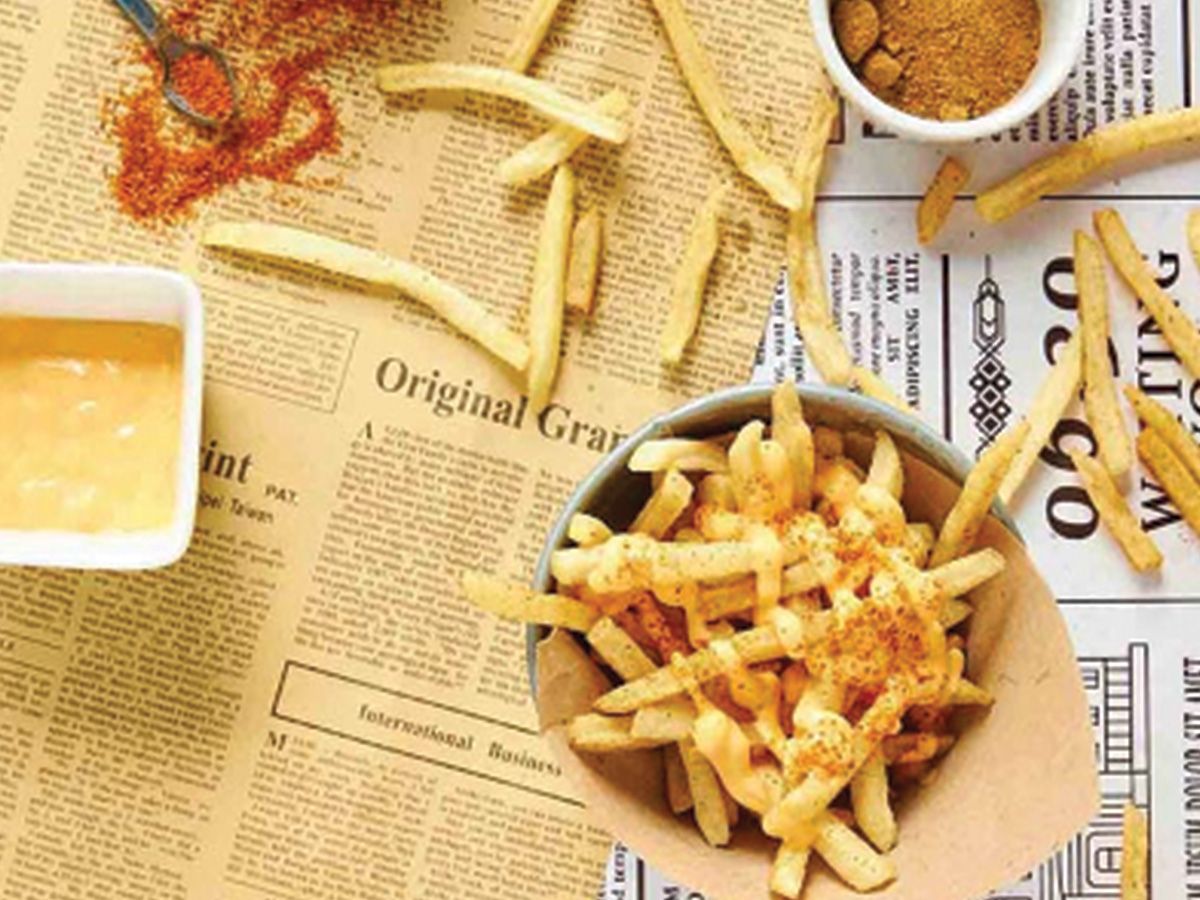 French Fries With Cheddar Cheese Sauce