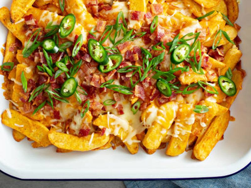 French Fries With Cheddar Cheese And Jalapeno Packet