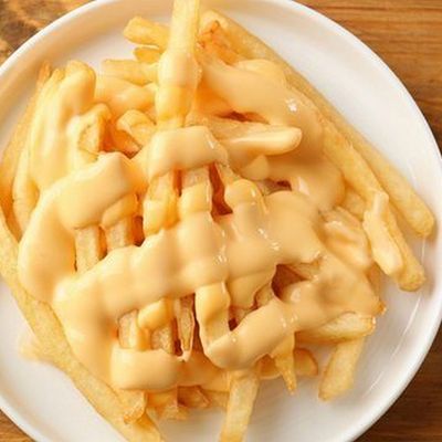 Potatoes with cheese Dish
