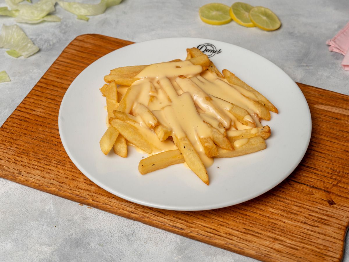 French Fries With Melted Cheese