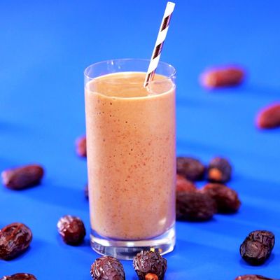Dates With Milk