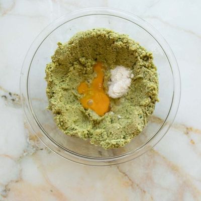 علبة طعمية غير مطبوخة