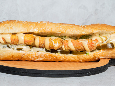 Fried Crab With Ranch Sauce Sandwich
