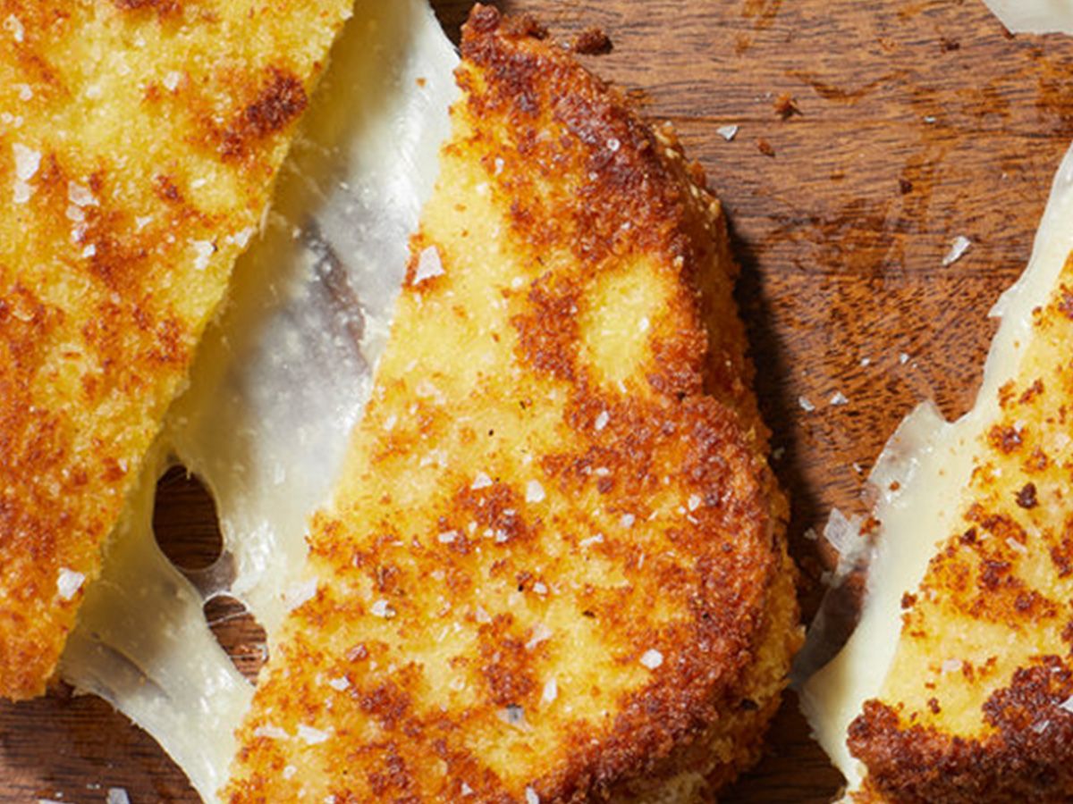 Fried Mozzarella Cheese Sandwich