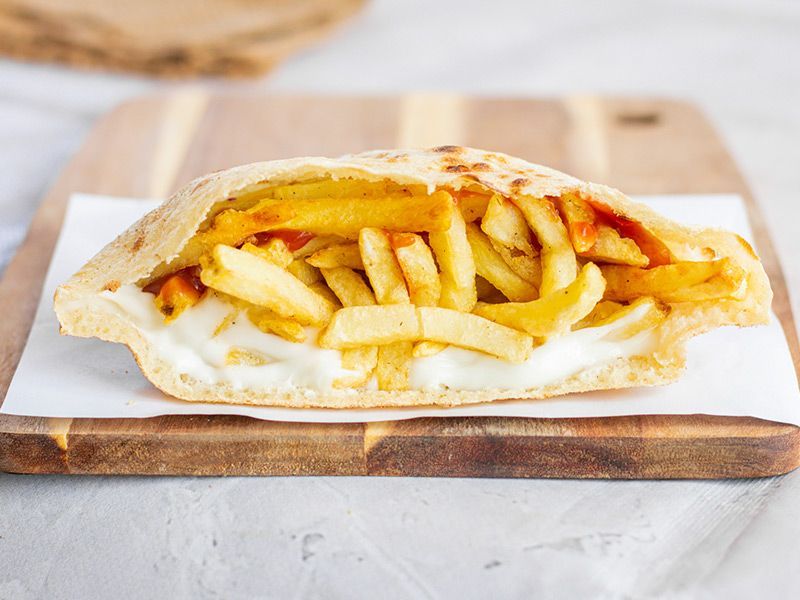 French Fries With Roumi Cheese Sandwich
